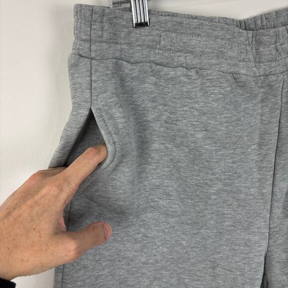 The Label NEW Larsen Brushed Terry Shorts XL Grey Gray Stitch Fix athleisure - Picture 2 of 7